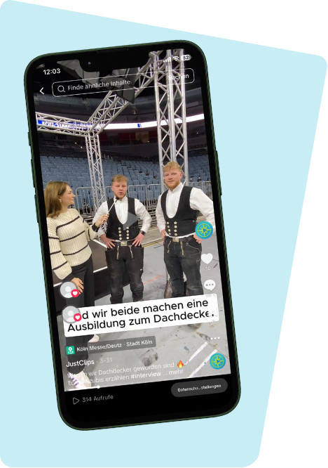 JustClips Video einer Dachdecker-Ausbildung auf einem Smartphone